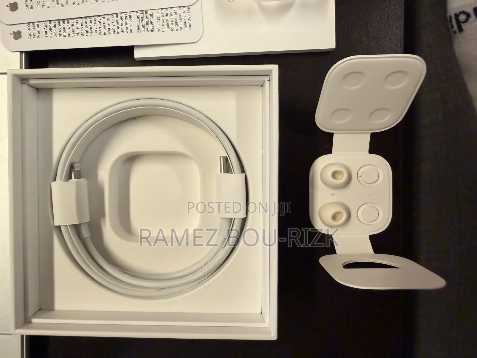 Airpods Pro With Wireless Charging Case (1st Generation)