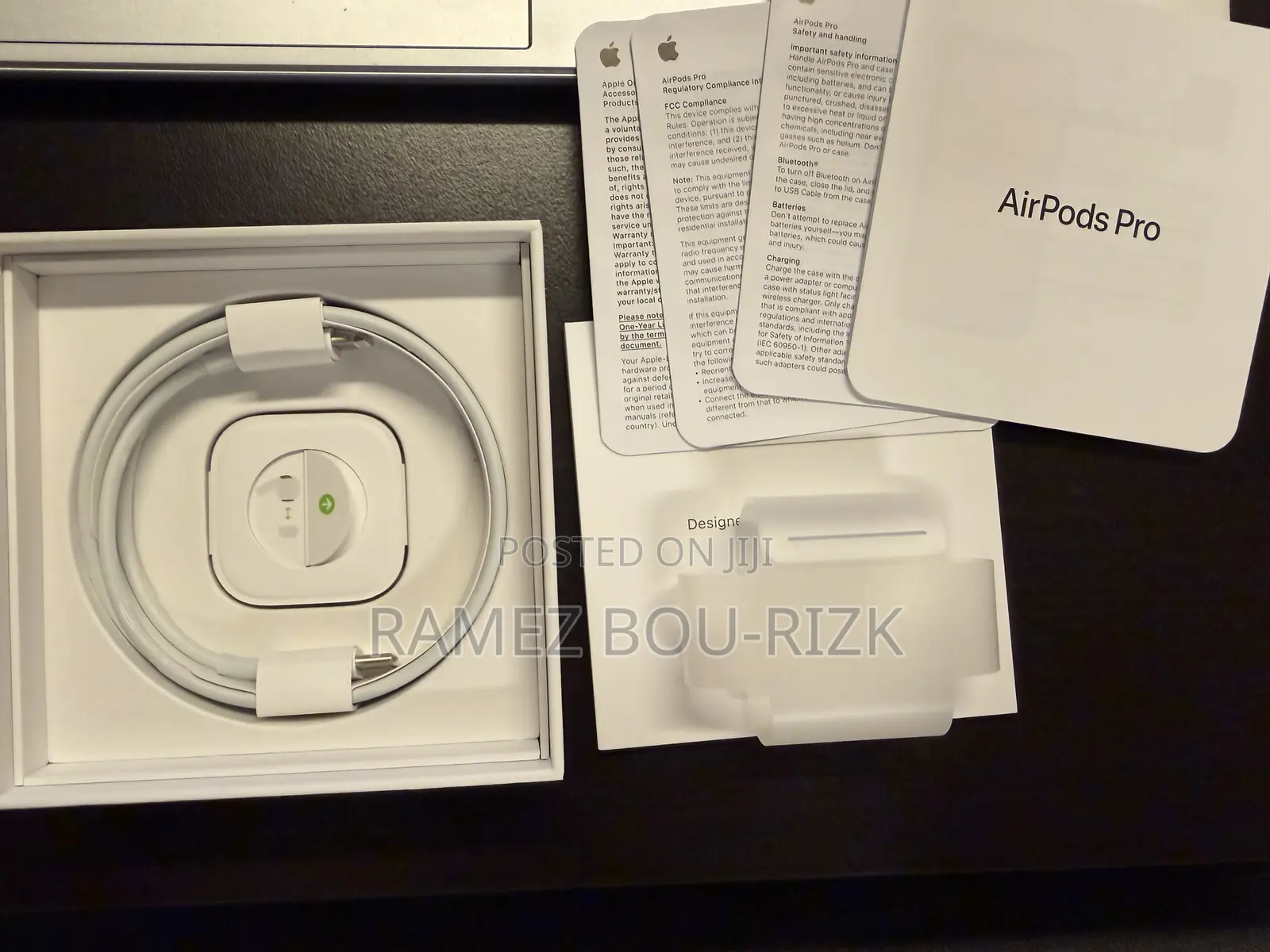 Airpods Pro With Wireless Charging Case (1st Generation)