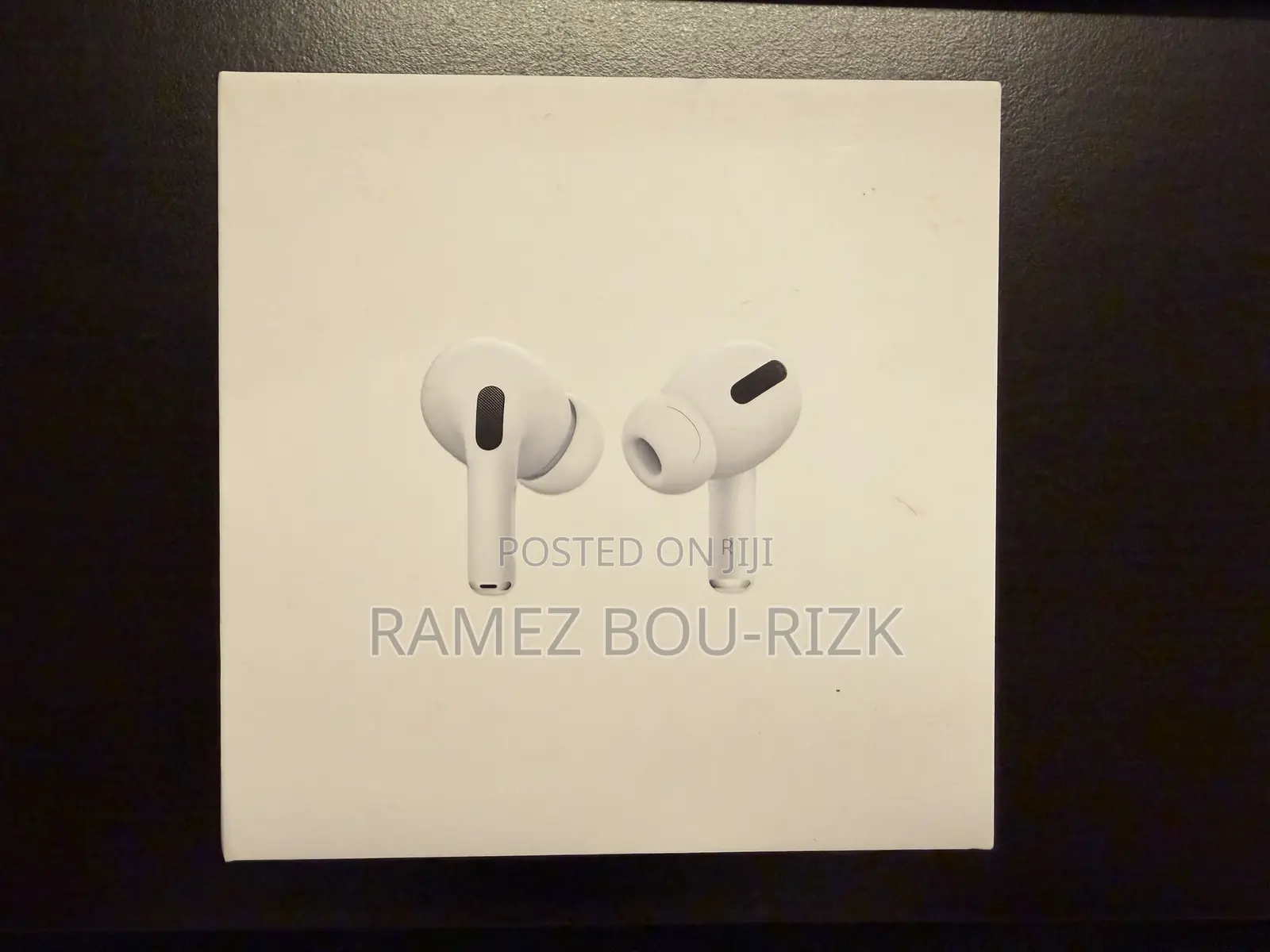 Airpods Pro With Wireless Charging Case (1st Generation)
