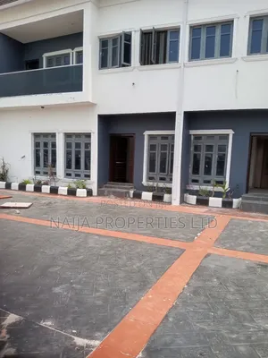 4bdrm Townhouse / Terrace in Awoyaya for rent