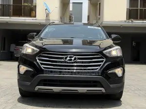 Hyundai Santa Fe 2016 Black