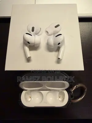 Airpods Pro With Wireless Charging Case (1st Generation)