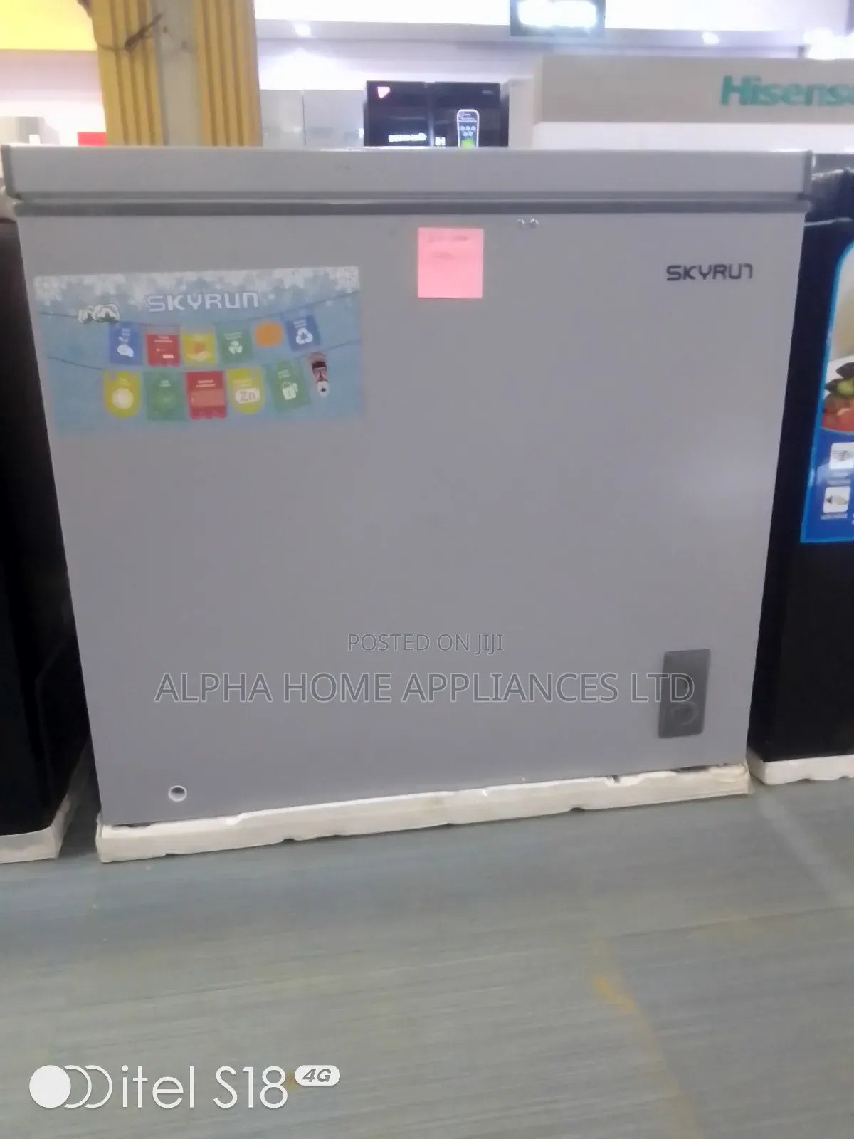 Skyrun Chest Freezer 200 Litres Silver Colour