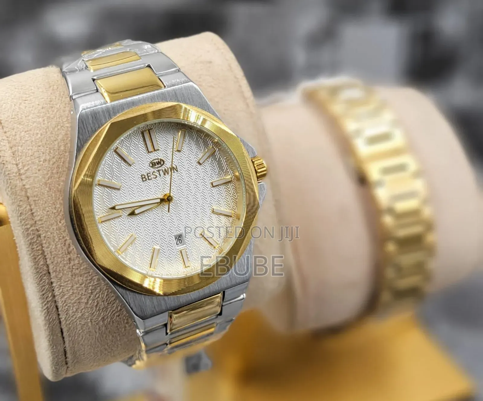 Bestwin Watch