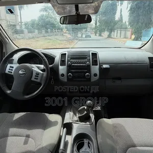 Nissan Frontier 2015 White