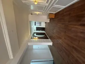 3bdrm Block of Flats in Lekki Luxury Flats for rent