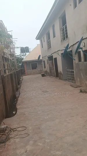 10bdrm Block of Flats in Balofem Properties &, Abeokuta South for sale