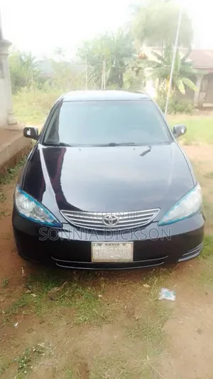 Toyota Camry LE 4dr Sedan (2.5L 4cyl 6A) 2014 Black