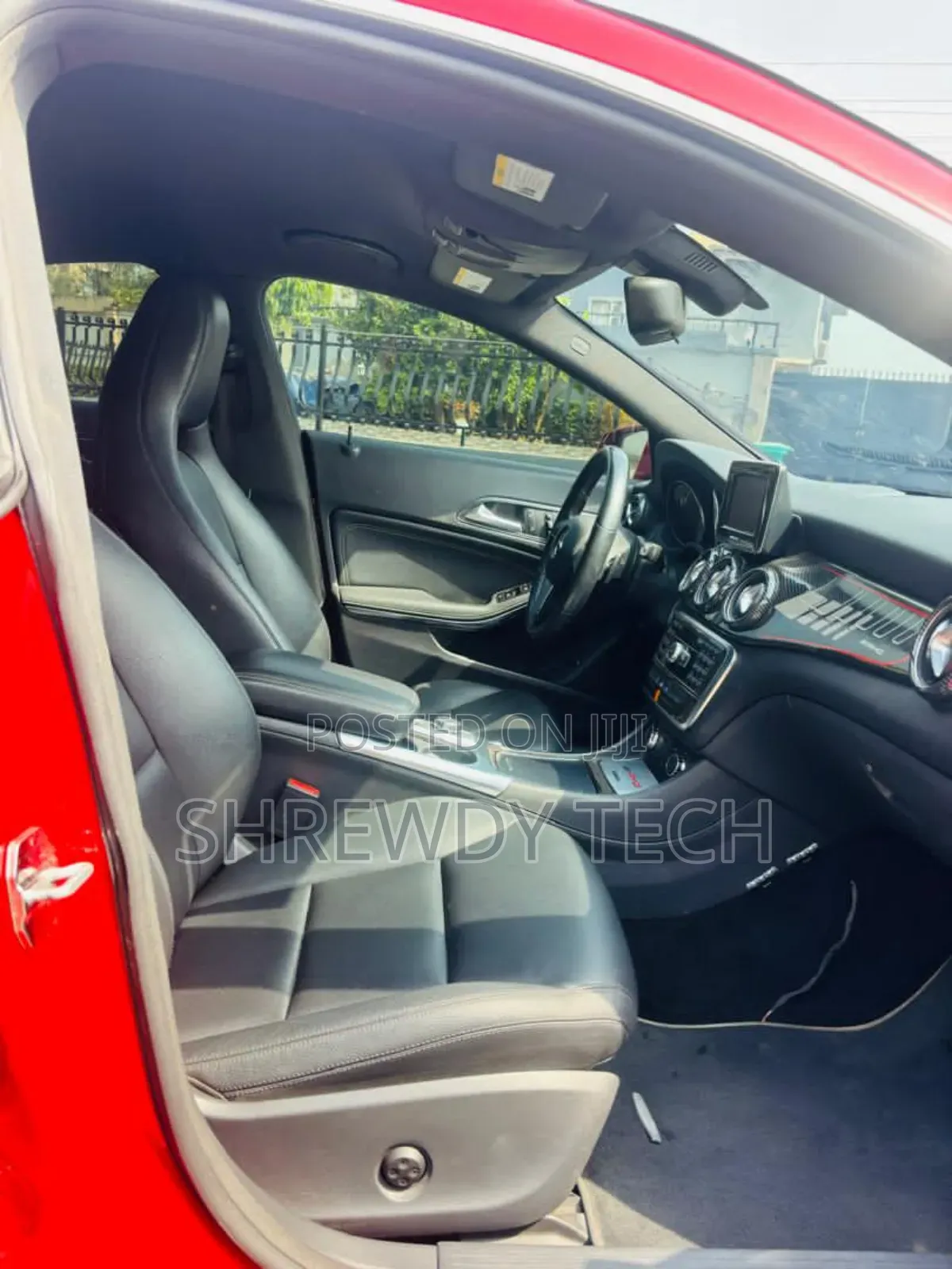 Mercedes-Benz CLA-Class 2014 Red