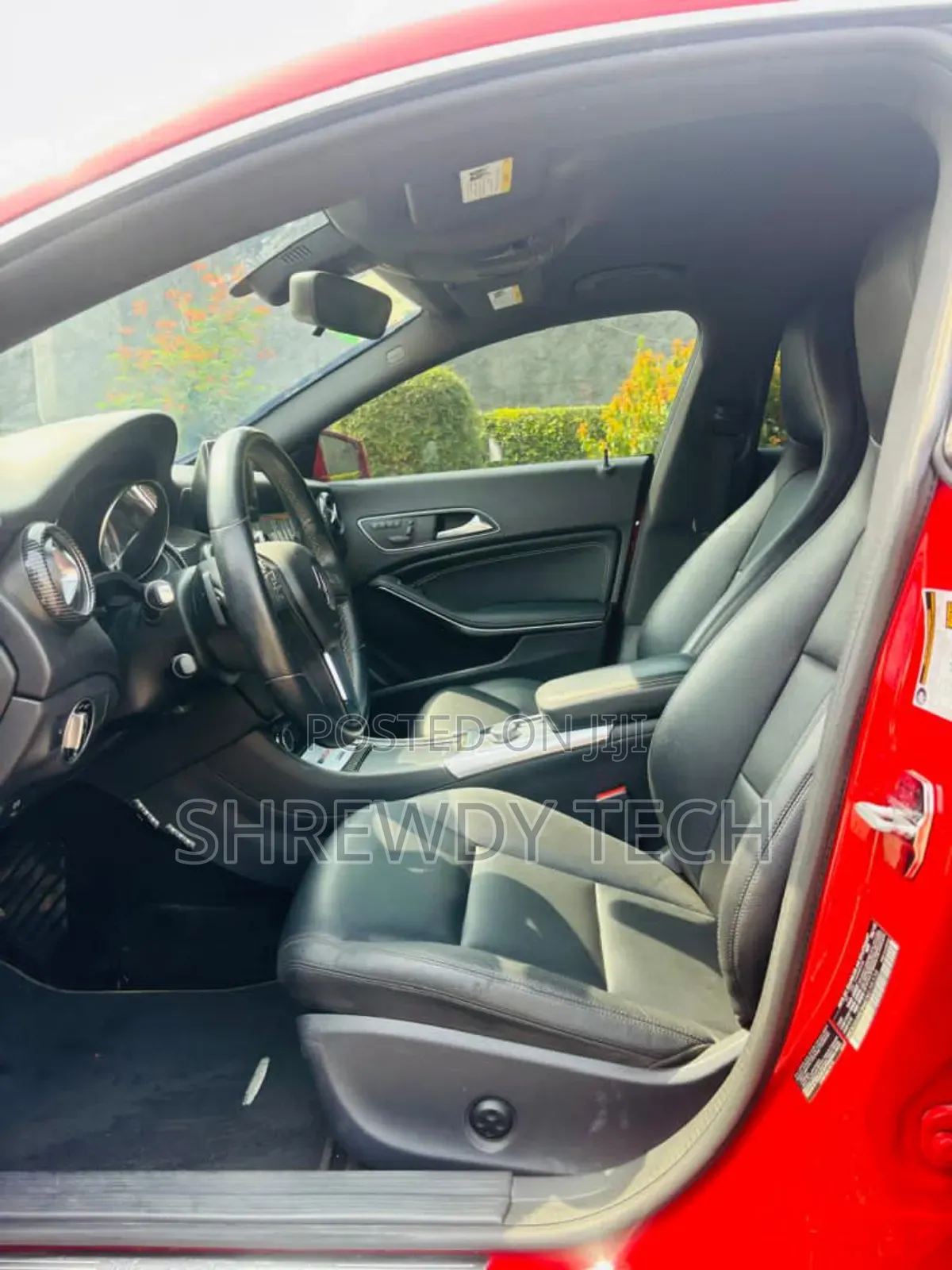 Mercedes-Benz CLA-Class 2014 Red