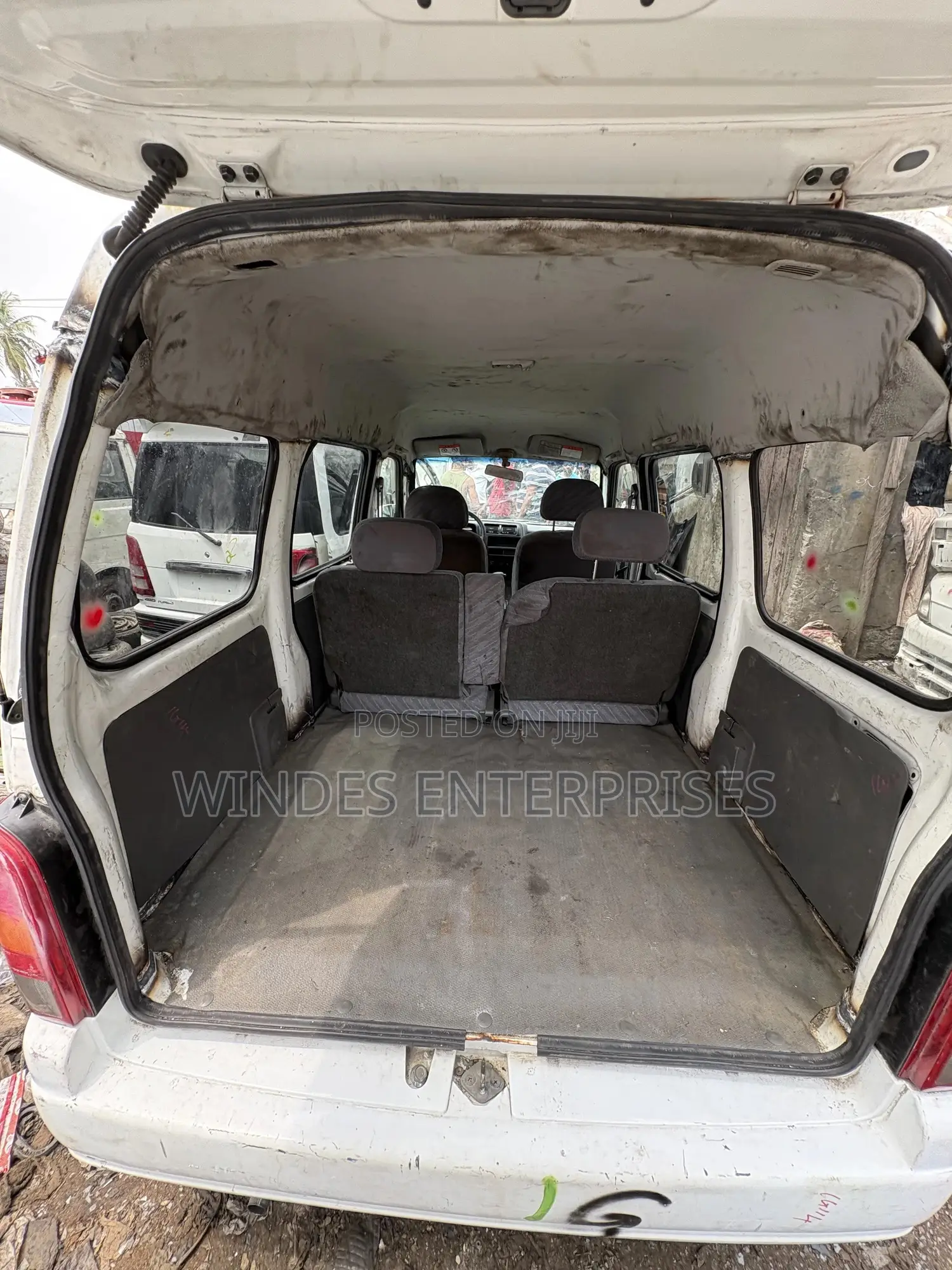 Suzuki Every 2008 White
