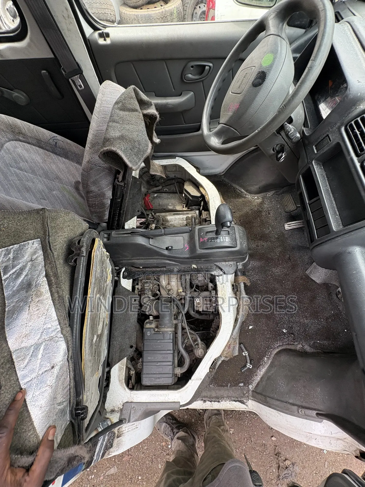 Suzuki Every 2008 White