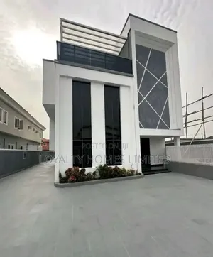 5bdrm Duplex in Lekki Phase 1 for sale