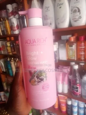 Aqua Rich Bright+ Glow Body Gel Wash