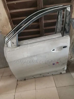 Front Door Left for Hyundai Santa Fe 2013 Model