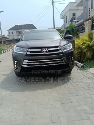 Toyota Highlander 2015 Brown