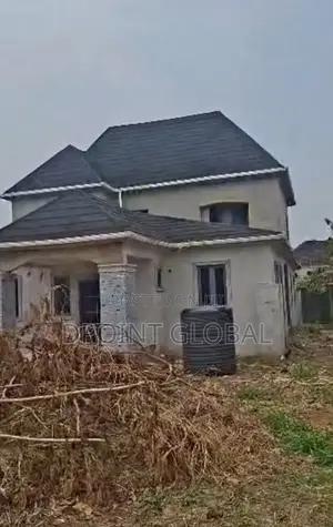 5bdrm Penthouse in Unique Estate, Ipaja for sale