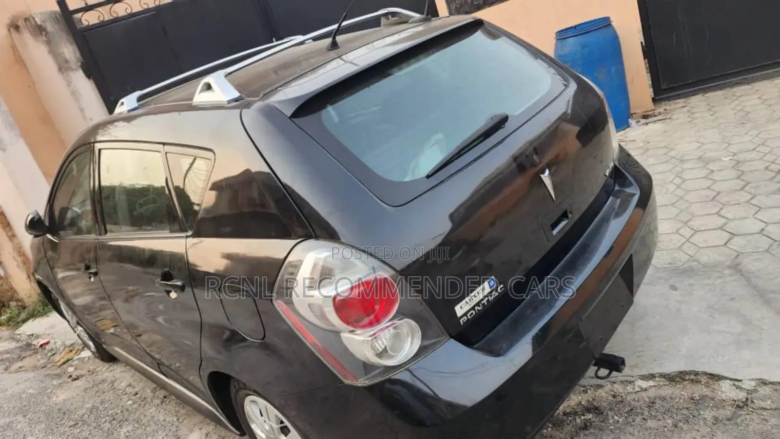 Pontiac Vibe 2.4 4WD 2009 Black