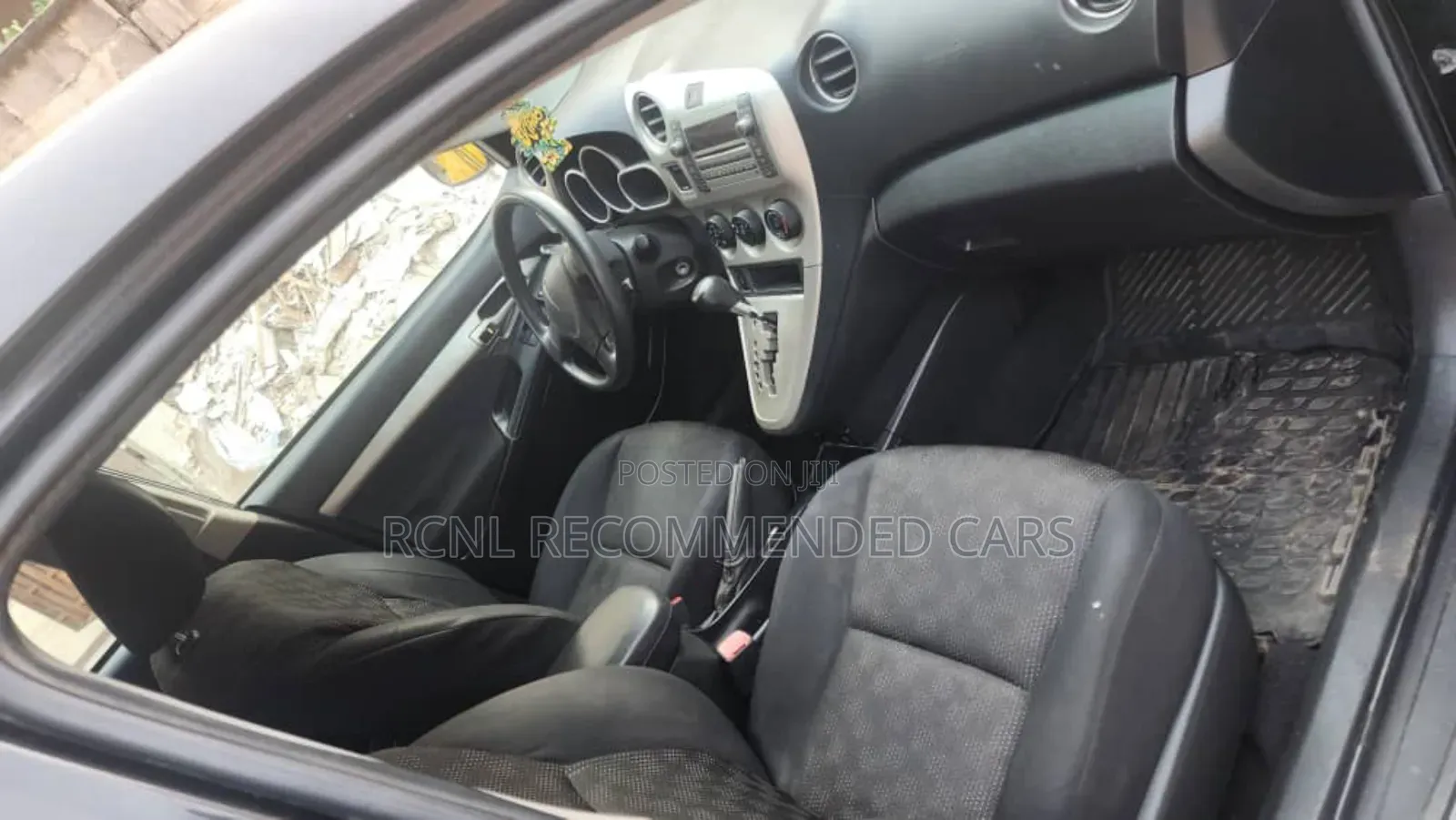 Pontiac Vibe 2.4 4WD 2009 Black