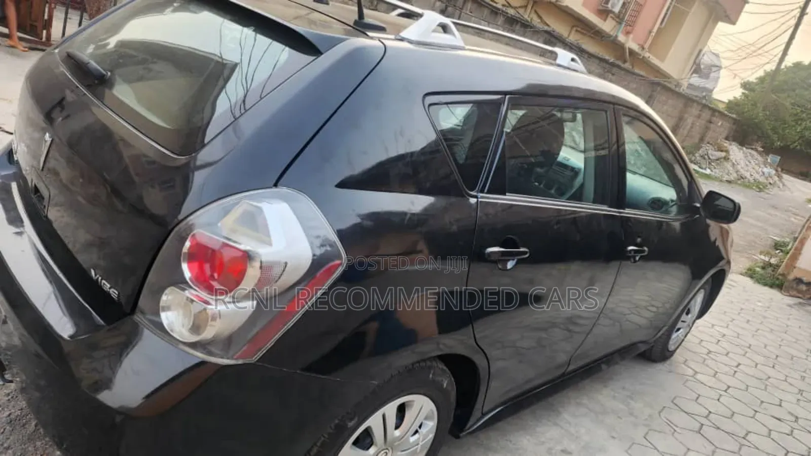 Pontiac Vibe 2.4 4WD 2009 Black