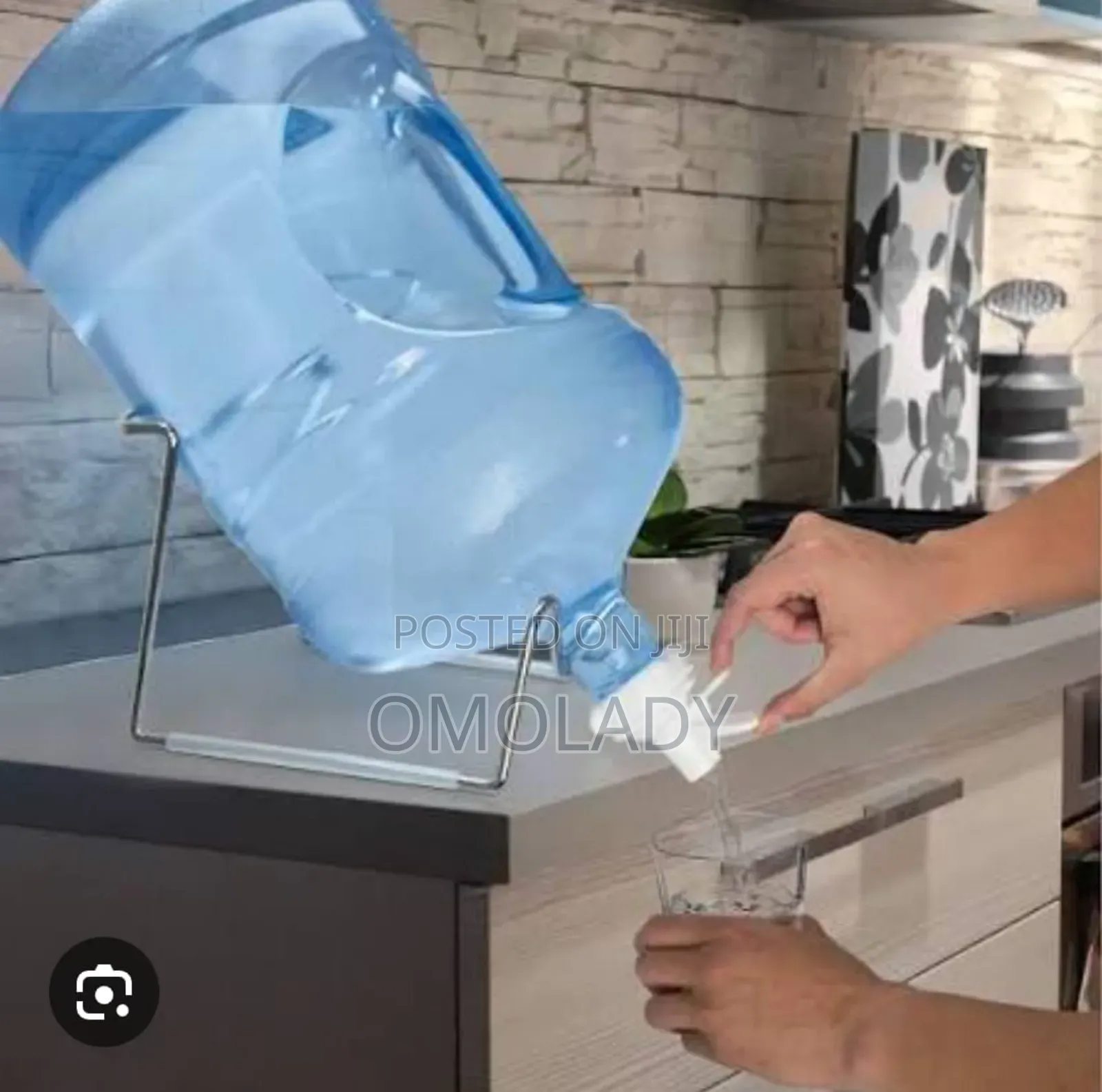 Water Dispenser Stand + Tap Valve