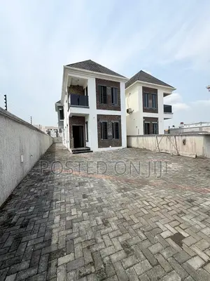 4bdrm Duplex in Lekki County Home for sale