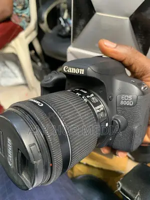 Canon Eos 800d Camera With 18-55mm Lens