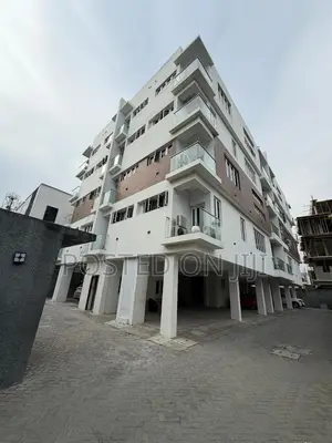 2bdrm Apartment in Ikate, Lekki Phase 1 for sale