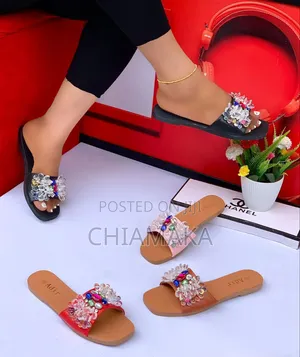Beautiful Crystal Flower Slide Slippers for Ladies