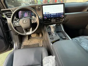 New Lexus GX 2025 Gray