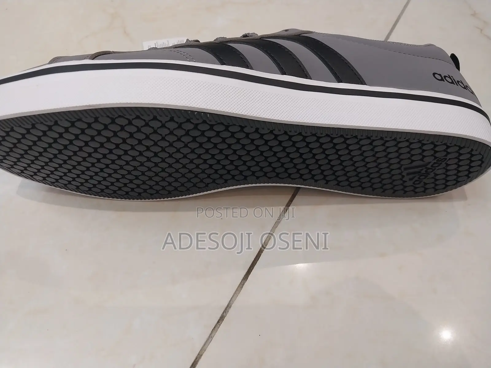 Adudas Sneakers