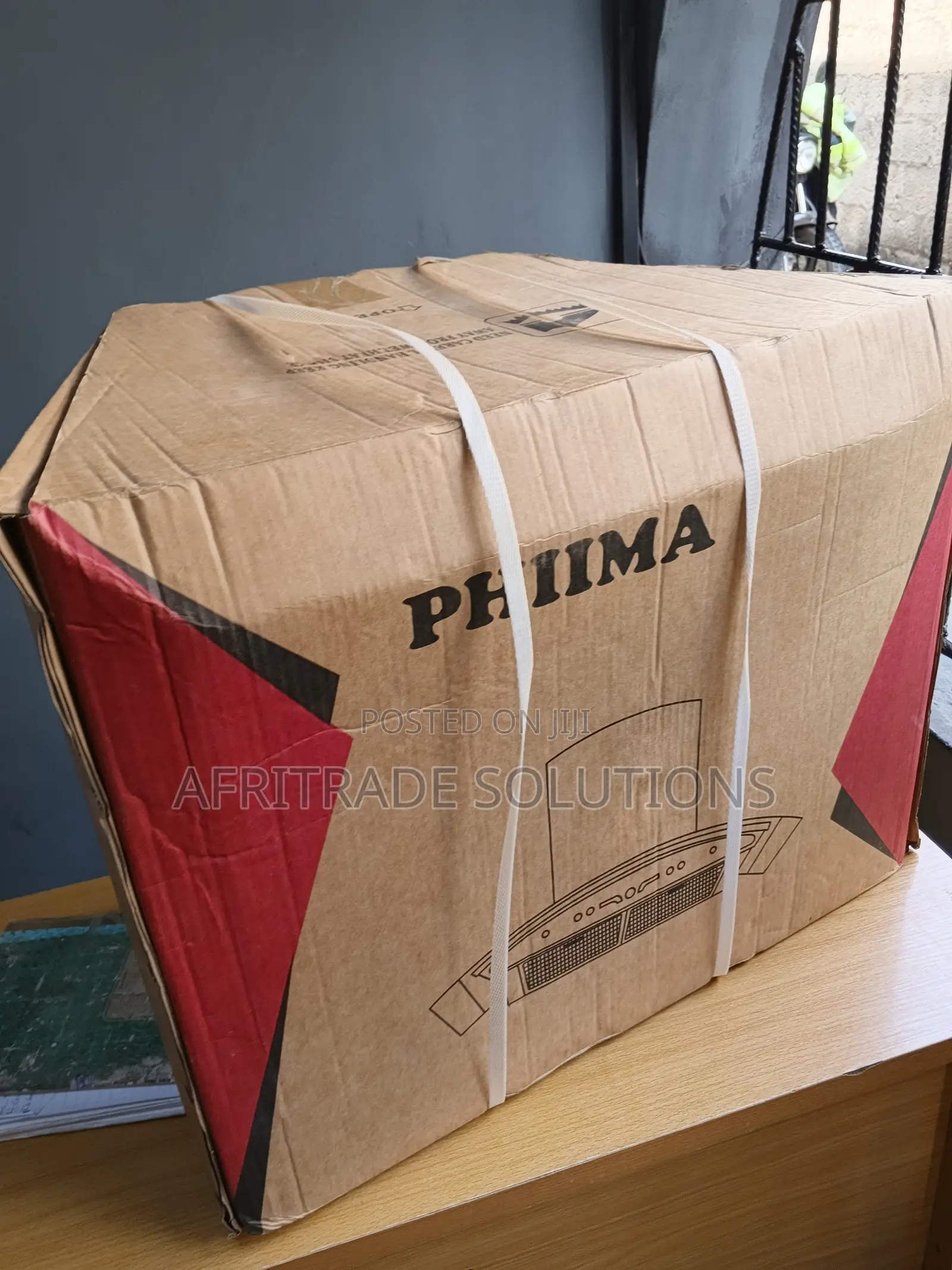 Phiima 60cm Chimney Hood – Brushed Steel