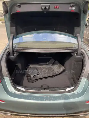 New Mercedes-Benz S-Class S 580 4MATIC Sedan 2025 Green