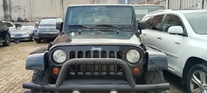 Jeep Wrangler Sahara 2011 Black