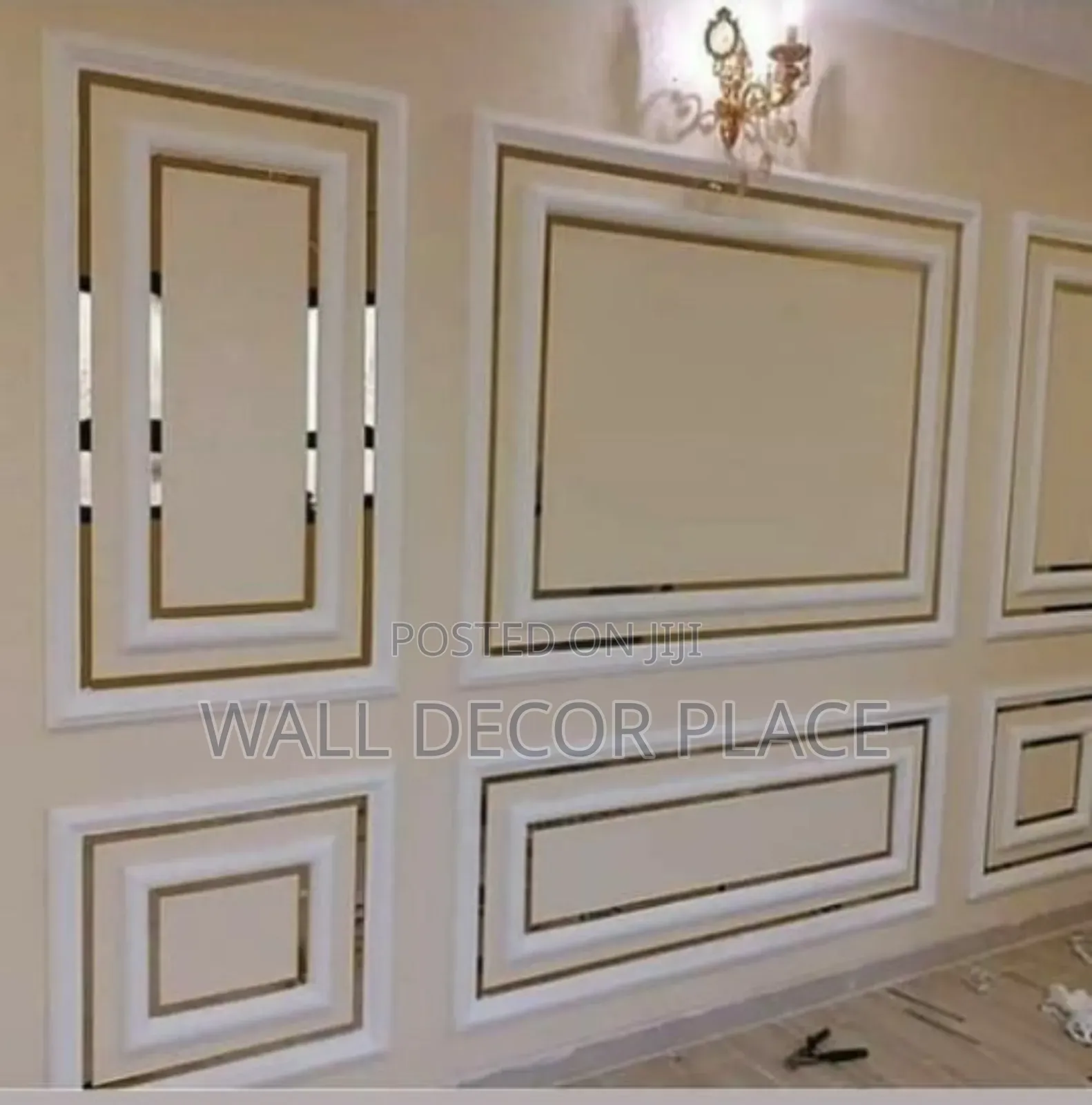 Wall Cornice / Wainscoting