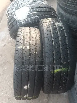 225/75r16c Tire