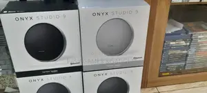 Onyxx Studio 9