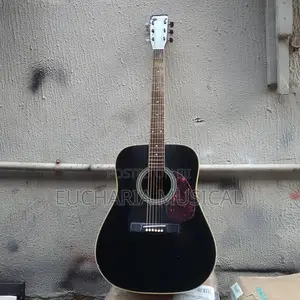 "Hyundai Acoustic Guitar – Quality Sound, Great Price"