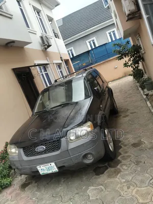 Ford Escape 2005 Black