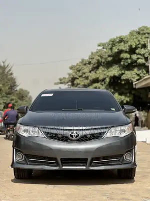 Toyota Camry 2013 Gray