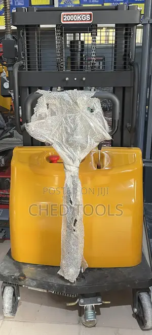 2tonsx2m Semi-Electric Stacker