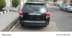 Toyota Highlander 3.5L 4WD 2013 Black