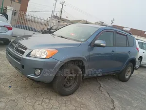 Toyota RAV4 3.5 2011 Blue