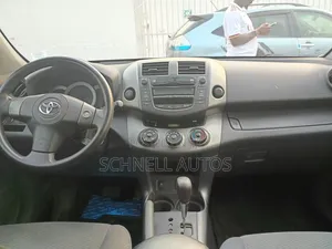 Toyota RAV4 3.5 2011 Blue