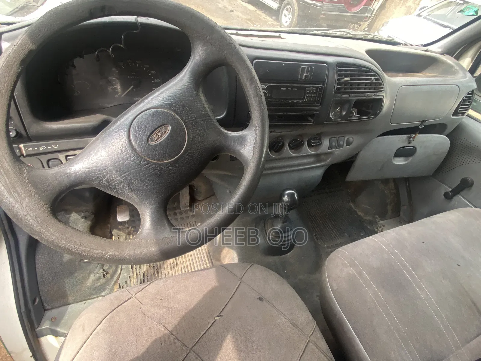 Ford Transit 1989 White