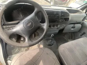 Ford Transit 1989 White