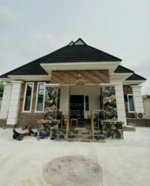 4bdrm Bungalow in Shell Cooperative, Port-Harcourt for sale