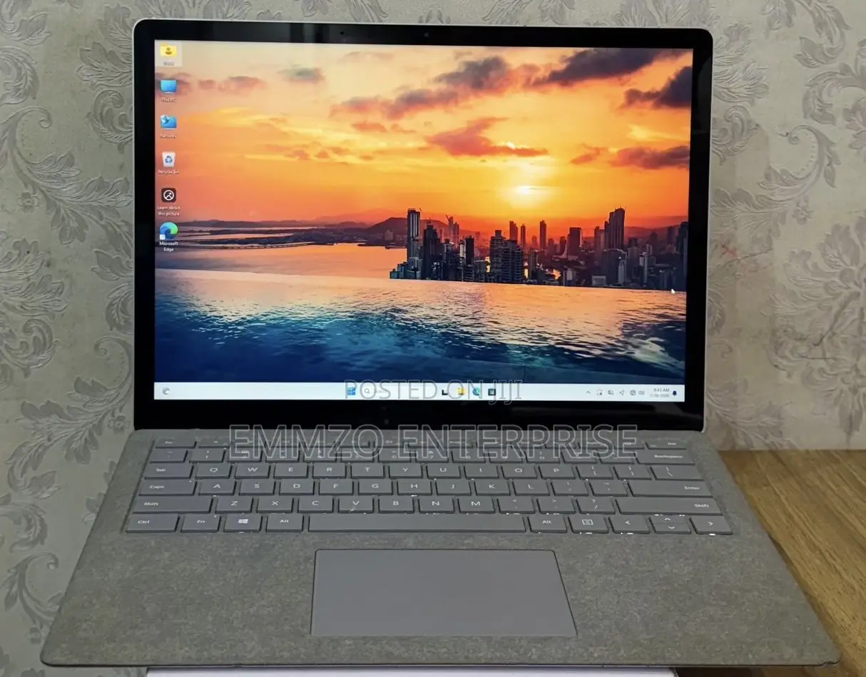 Laptop Microsoft Surface Laptop 2 8GB Intel Core i5 SSD 128GB