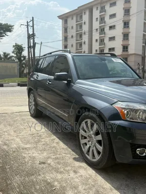 Mercedes-Benz GLK-Class 2010 Blue