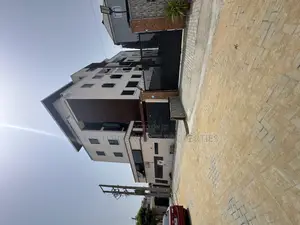 1bdrm Penthouse in Ikate for sale